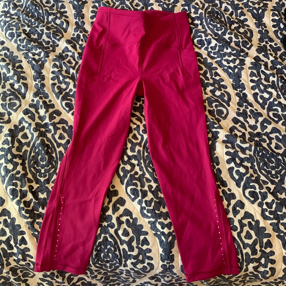 Nwot Lululemon Swift Speed Crop Pants Size 4 - image 1